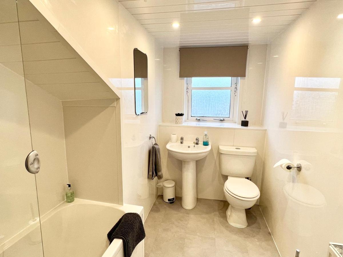 Douglas Street Apartment 네언 외부 사진
