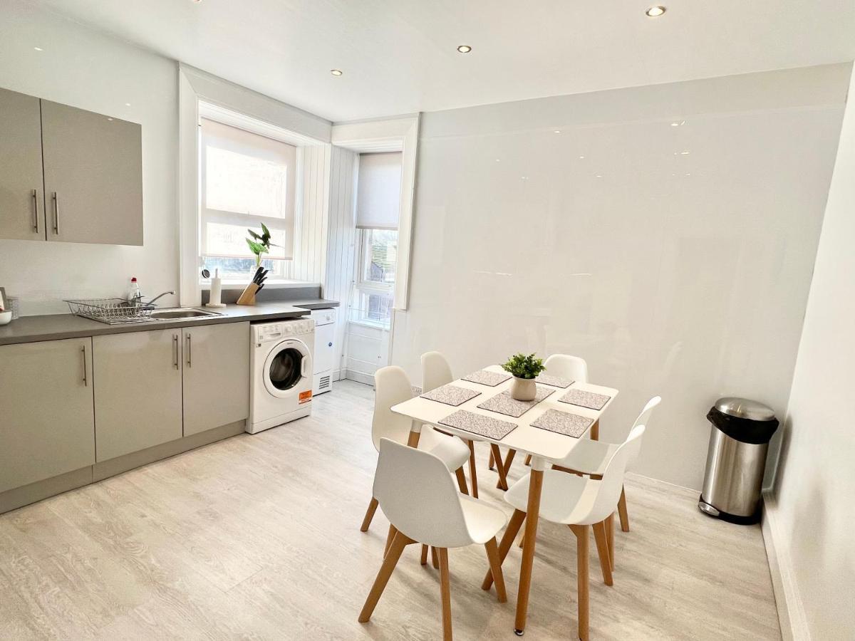 Douglas Street Apartment 네언 외부 사진